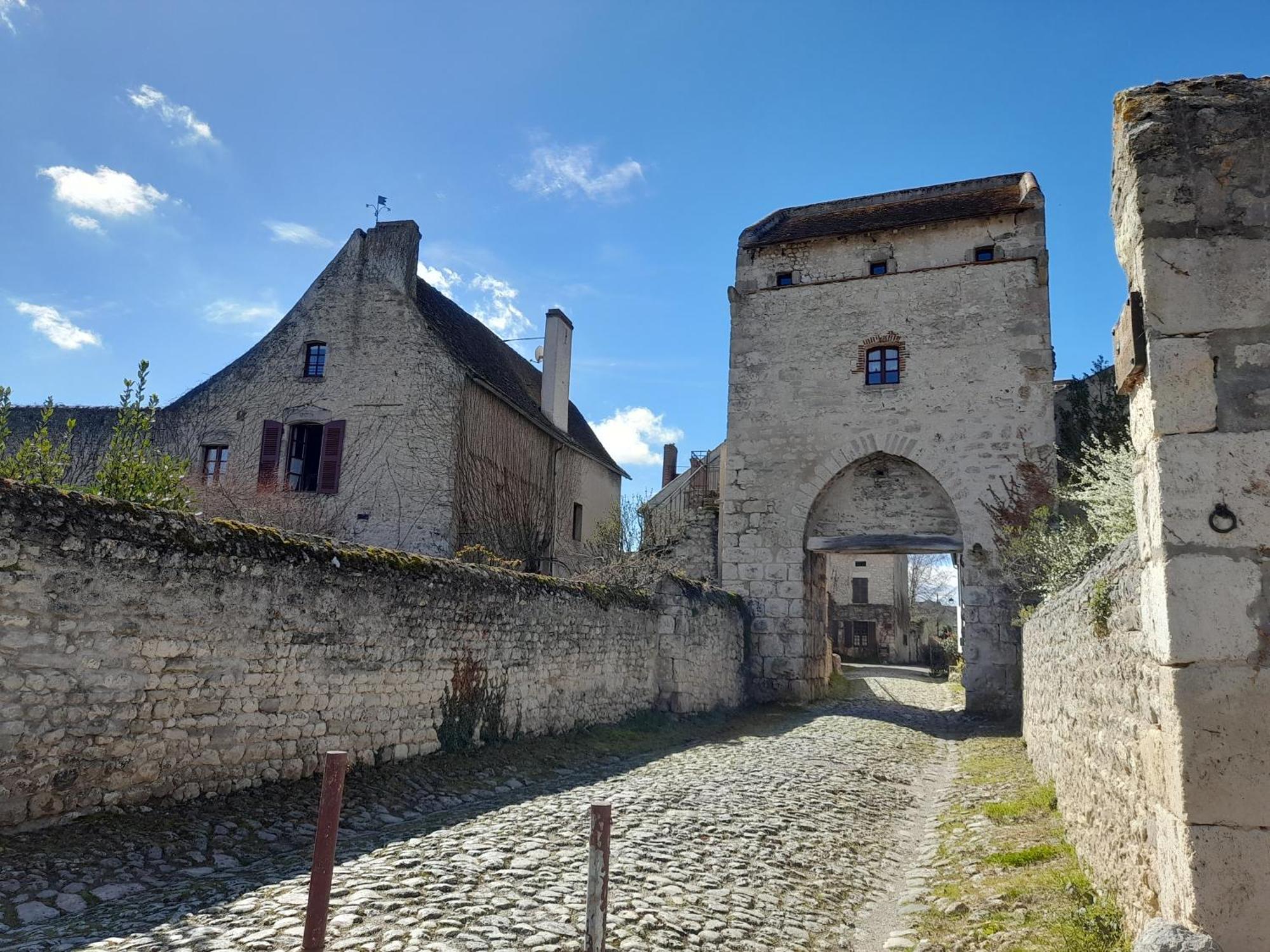 La Maison Du Prince De Conde Charroux-dʼAllier Exterior foto